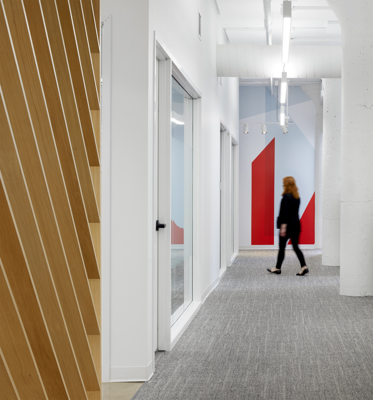 Corridor 1517-media-office-13