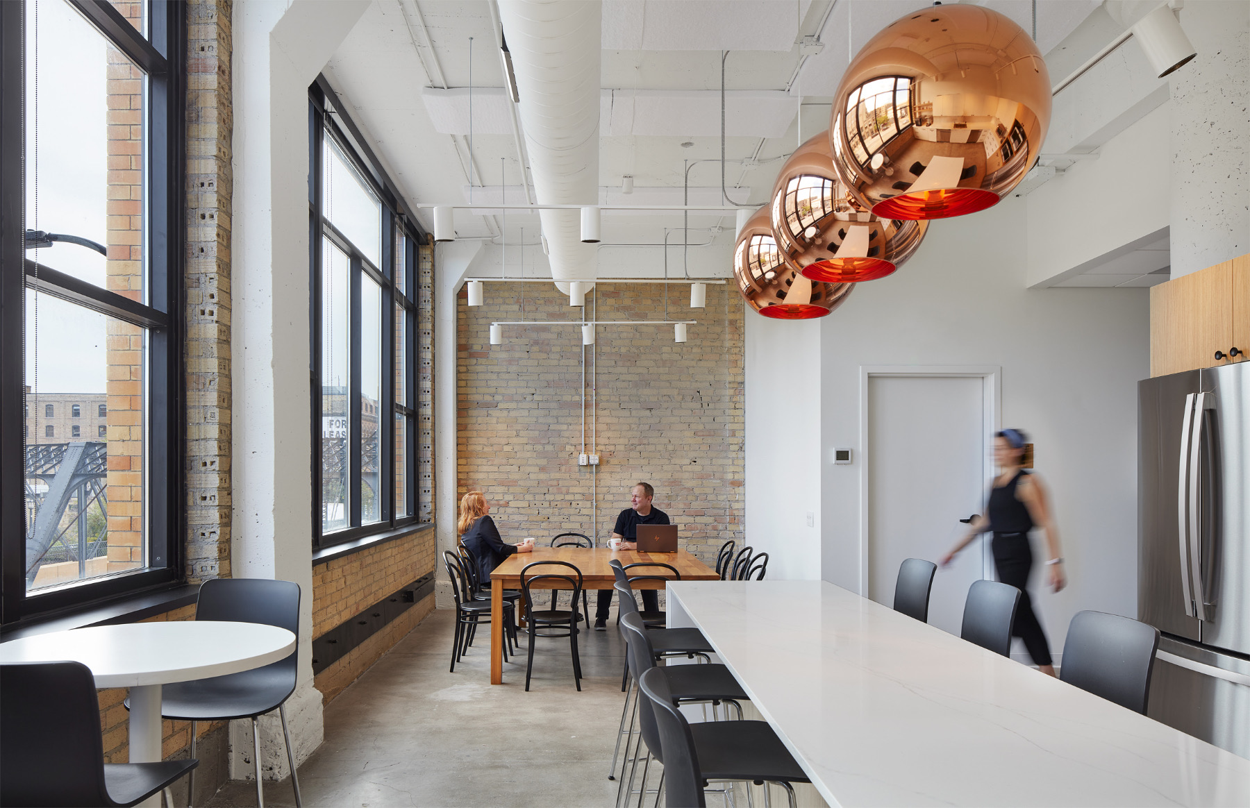 Kitchen / Communal space 1517-media-office-9