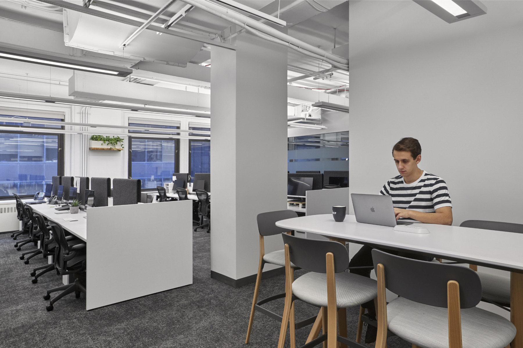 Collaborative space 21grams-nyc-office-13