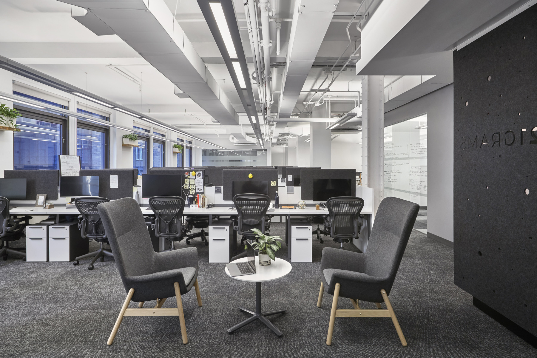 Meeting space 21grams-nyc-office-6