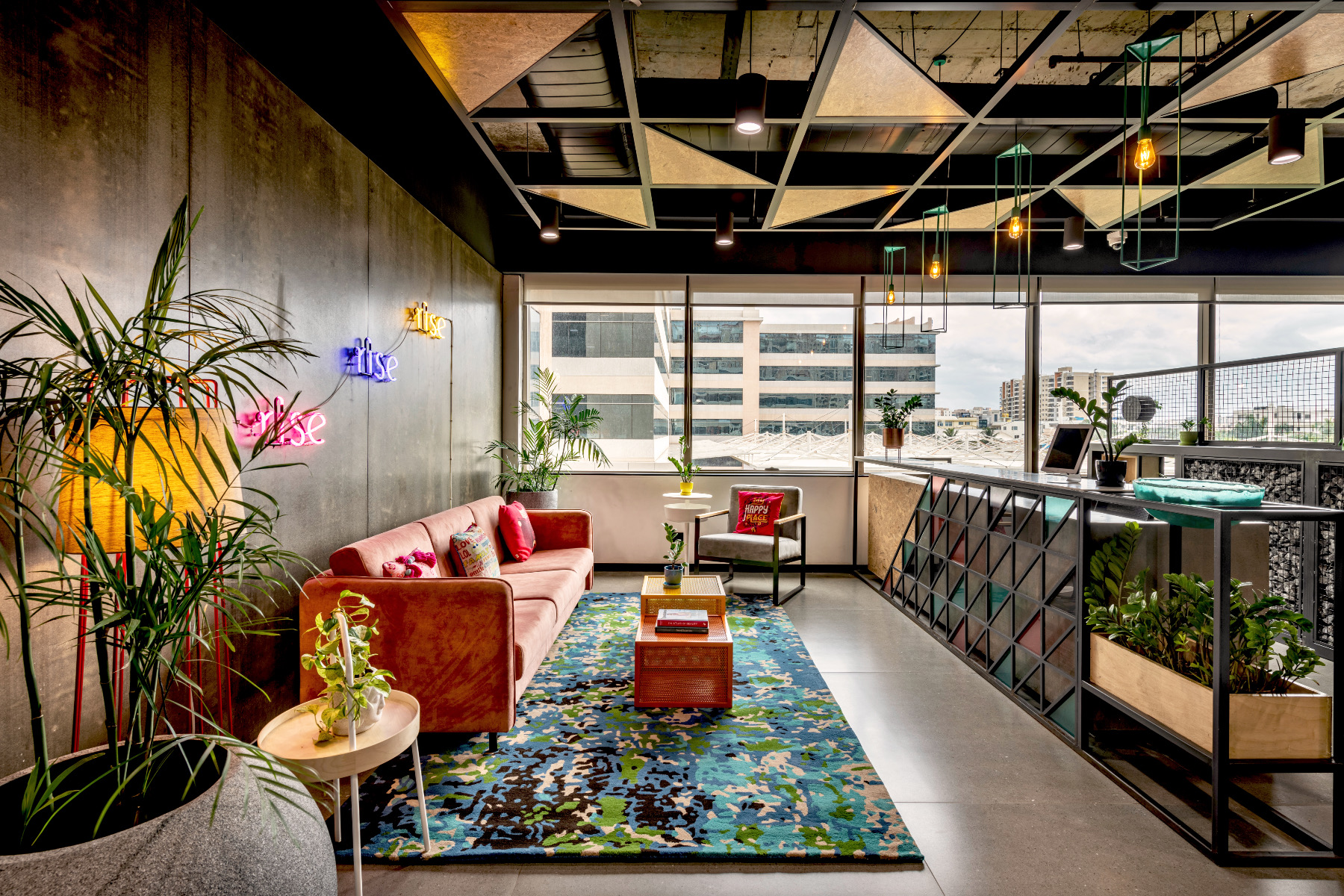 Breakout space 2tgthr-office-3
