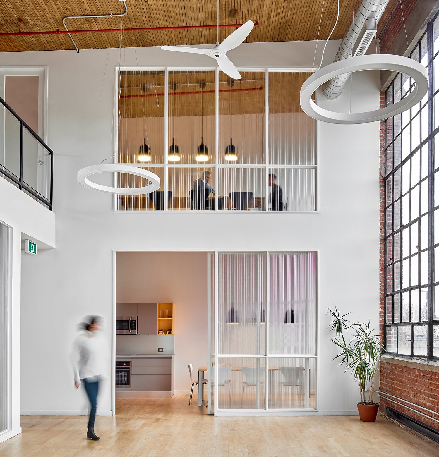 Corridor azure-toronto-office-5