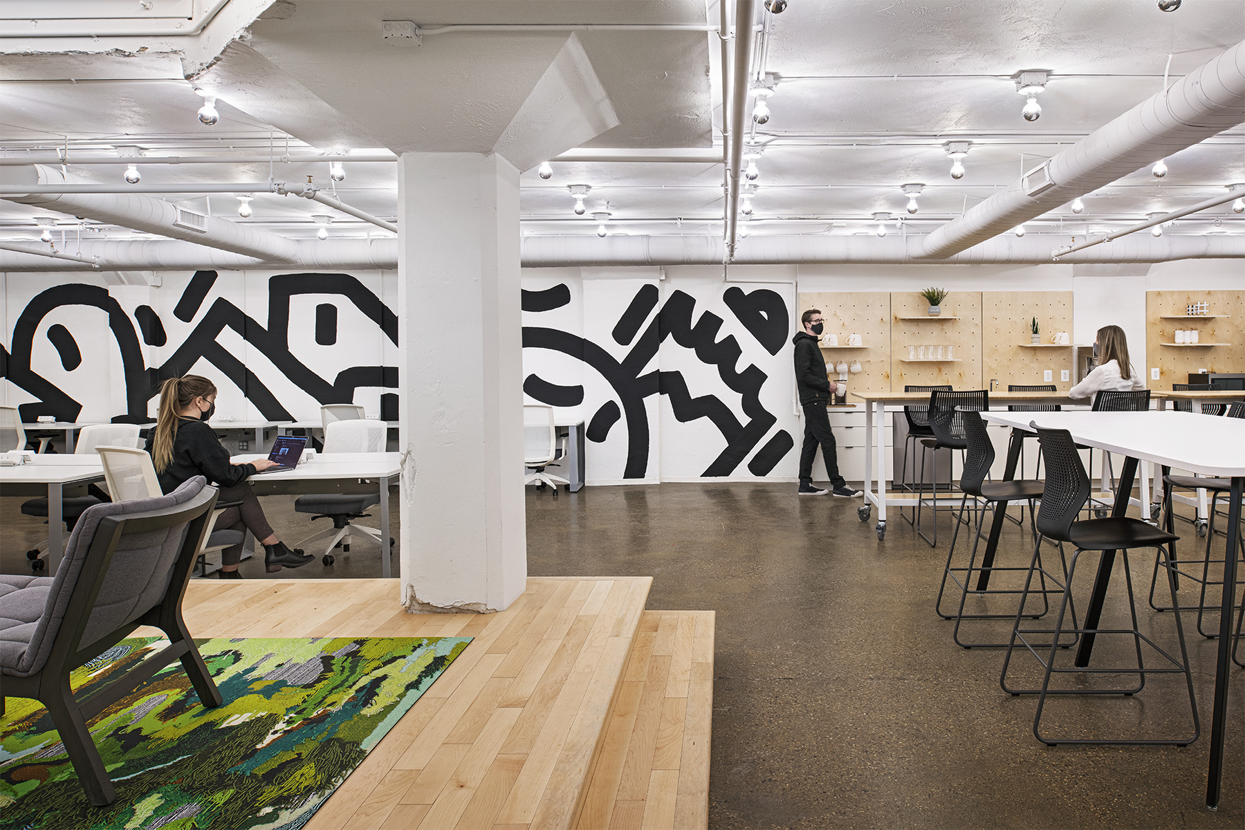 Communal space bamboo-office-3