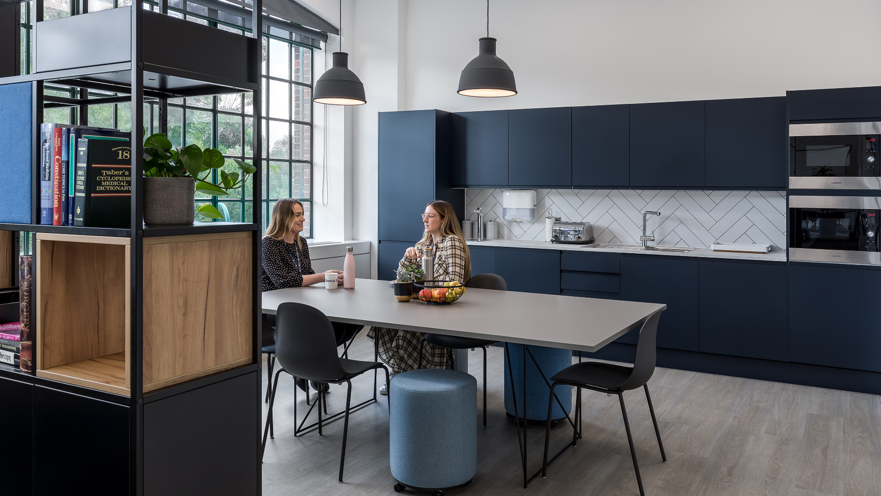 Kitchen bionical-emas-office-10