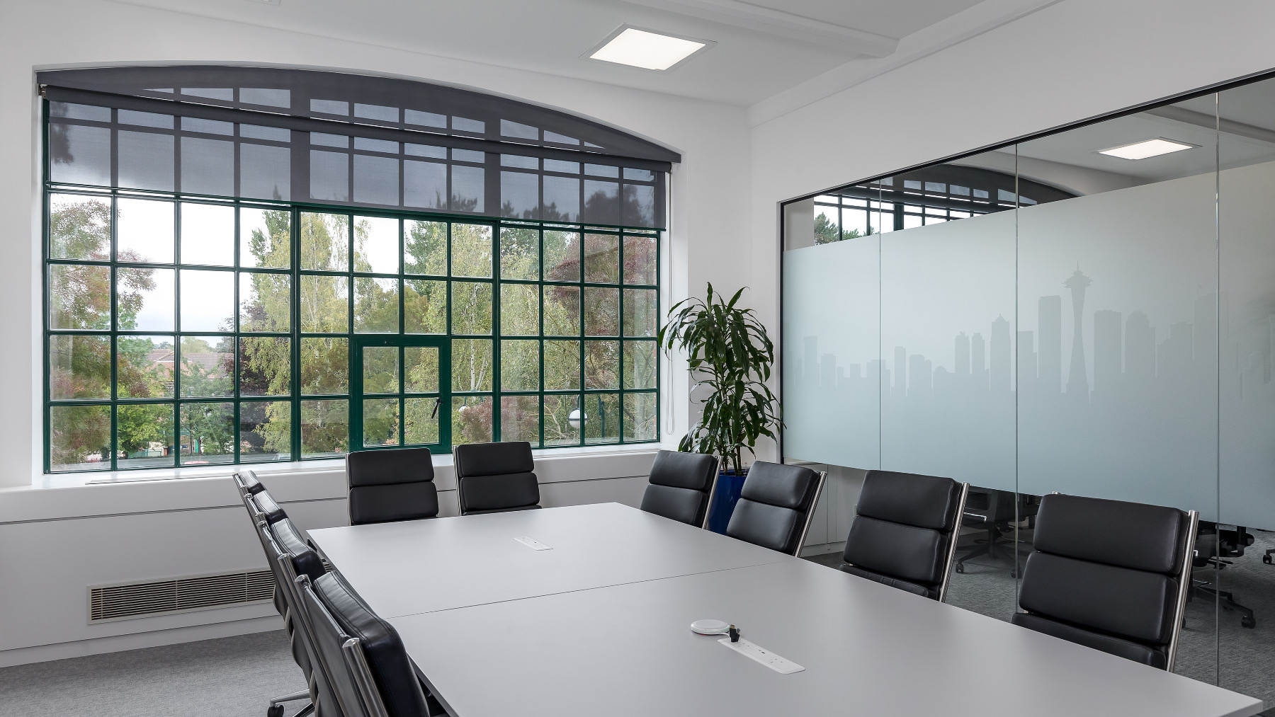 Meeting room bionical-emas-office-8