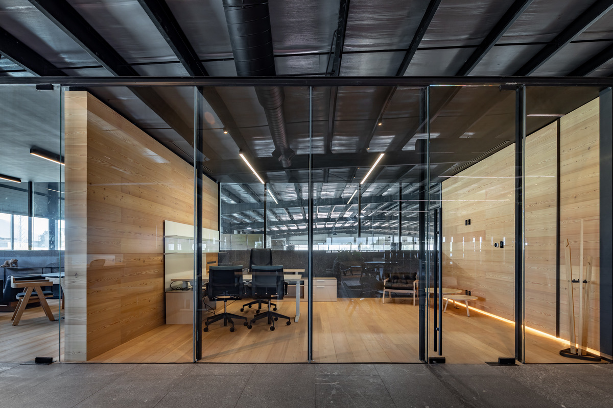 Open-plan office brinco-mexico-office-12