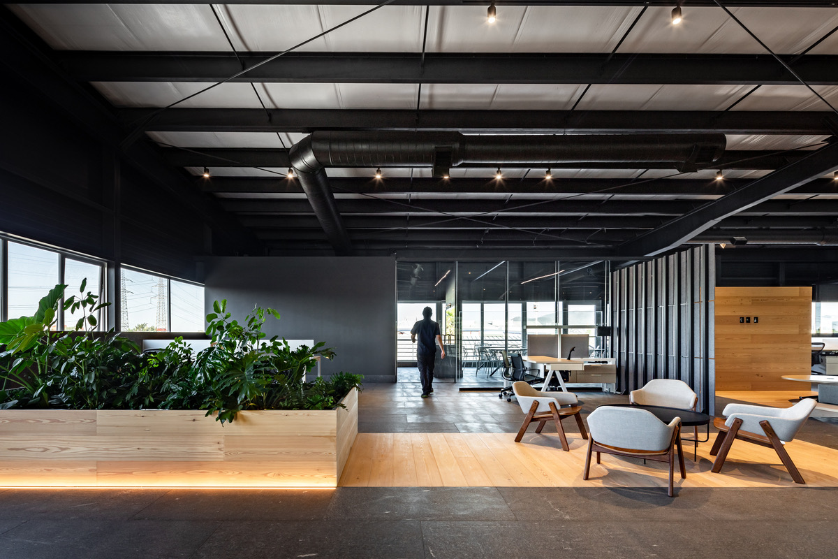 Inside Entretelas Brinco’s New Tultitlán de Mariano Escobedo Office