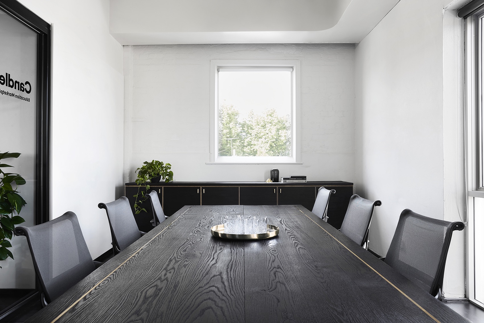 Boardroom candlefox-melbourne-office-1
