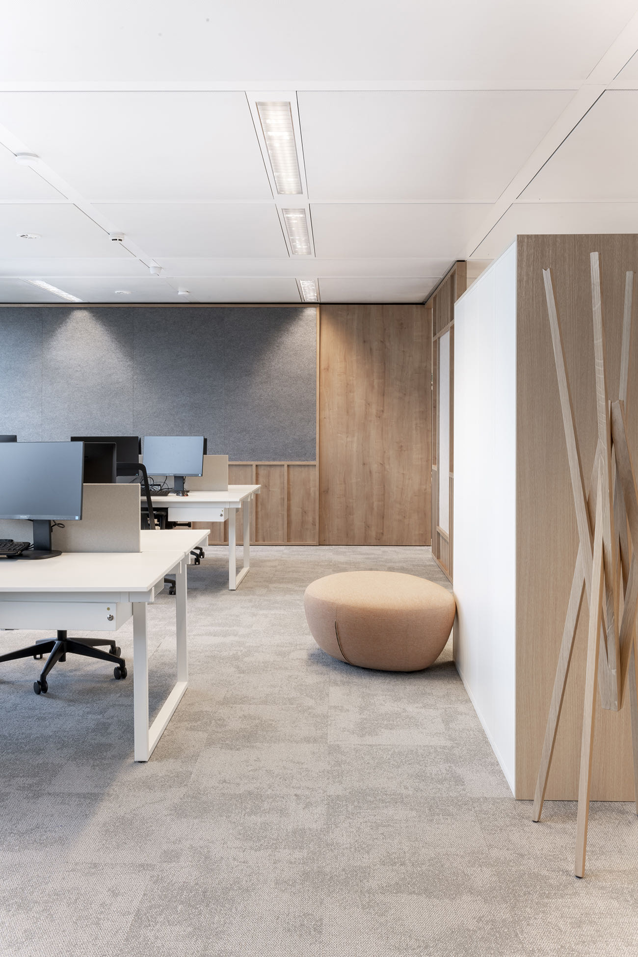 Workstations cefora-brussels-office-9