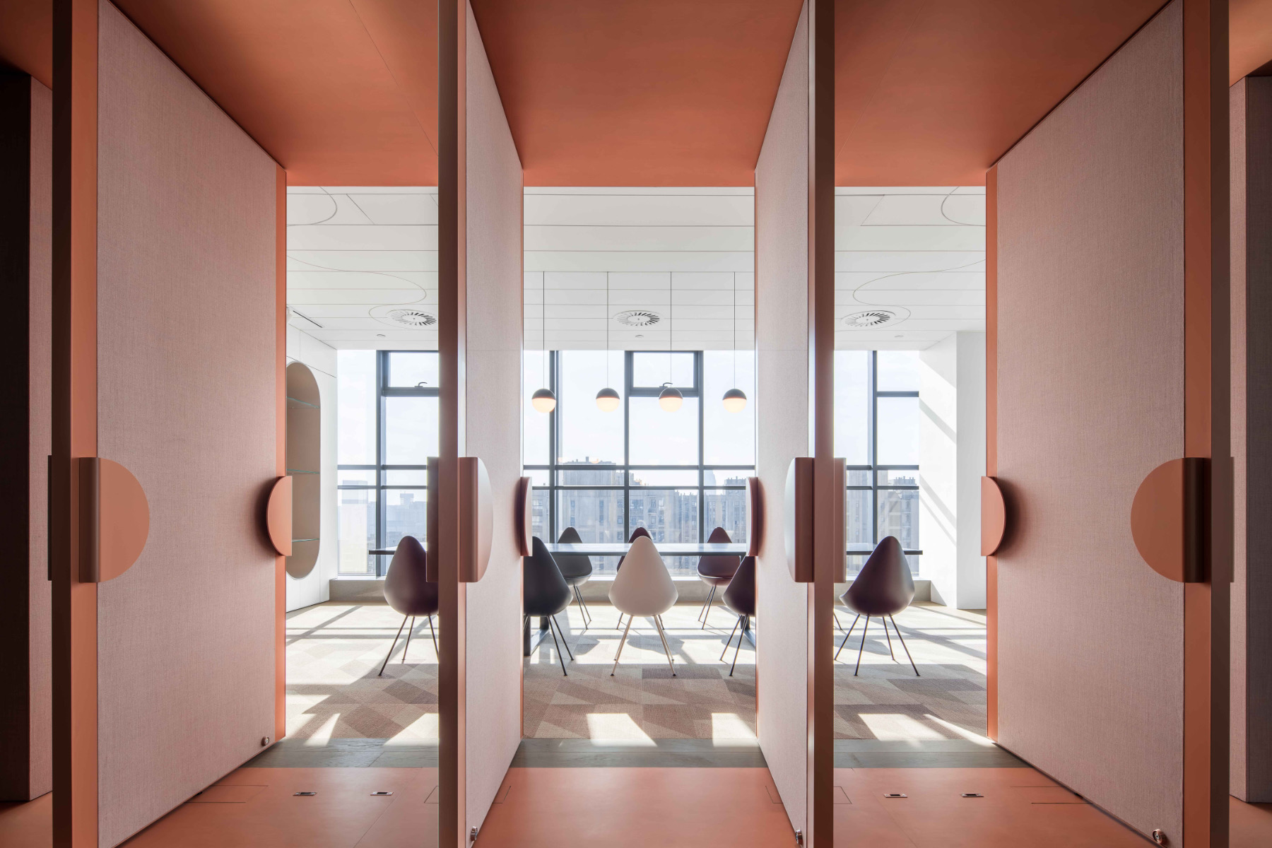 Meeting room chinlink-office-3