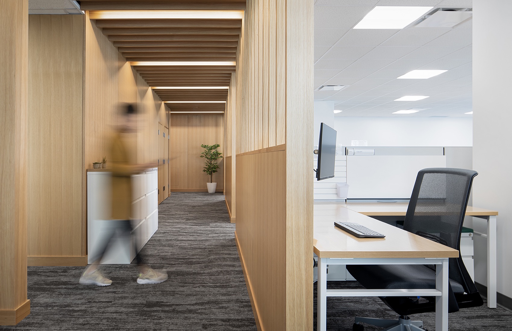 Workspace financial-operation-offices-vancouver-1