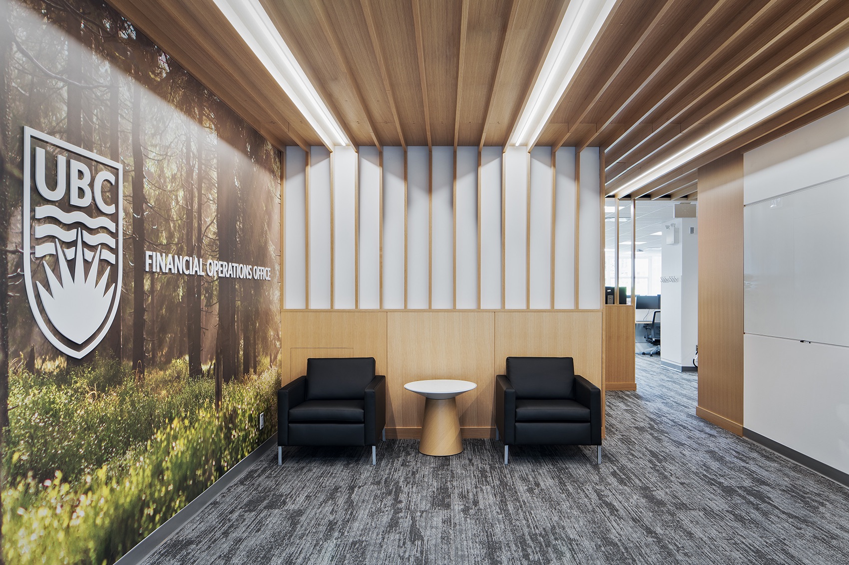 Lobby financial-operation-offices-vancouver-3