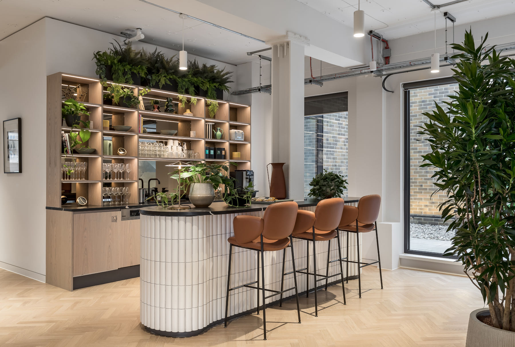 Café fora-london-office-5