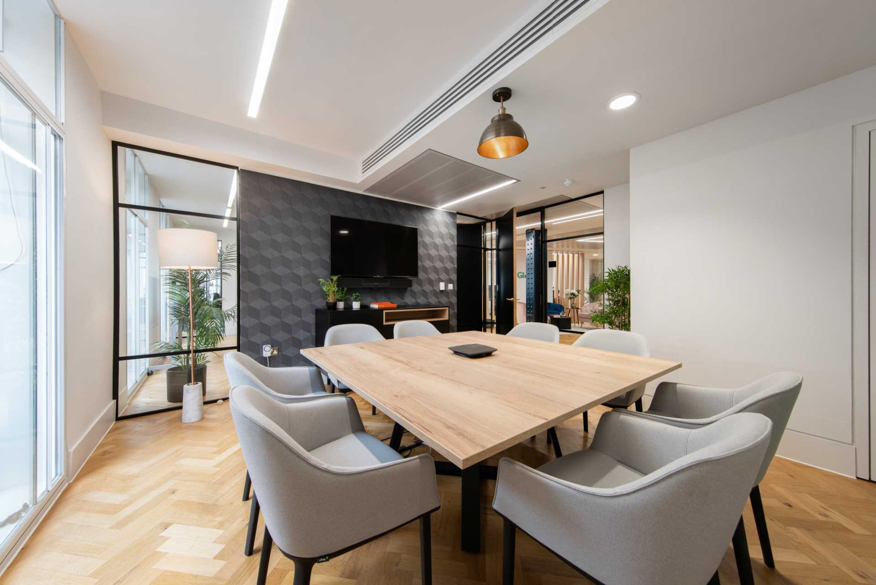 Meeting room glenhawk-office-2