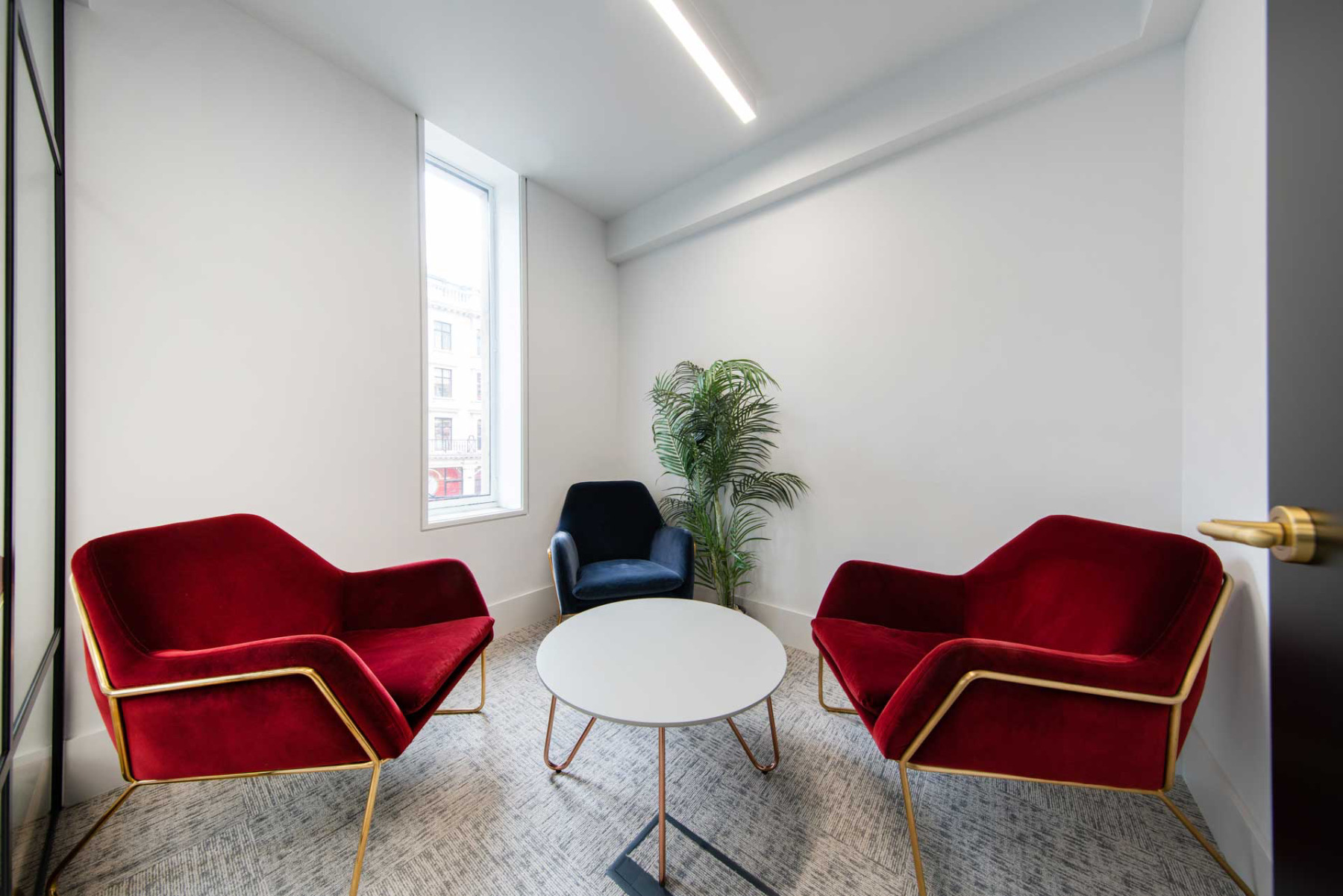 Meeting room glenhawk-office-3