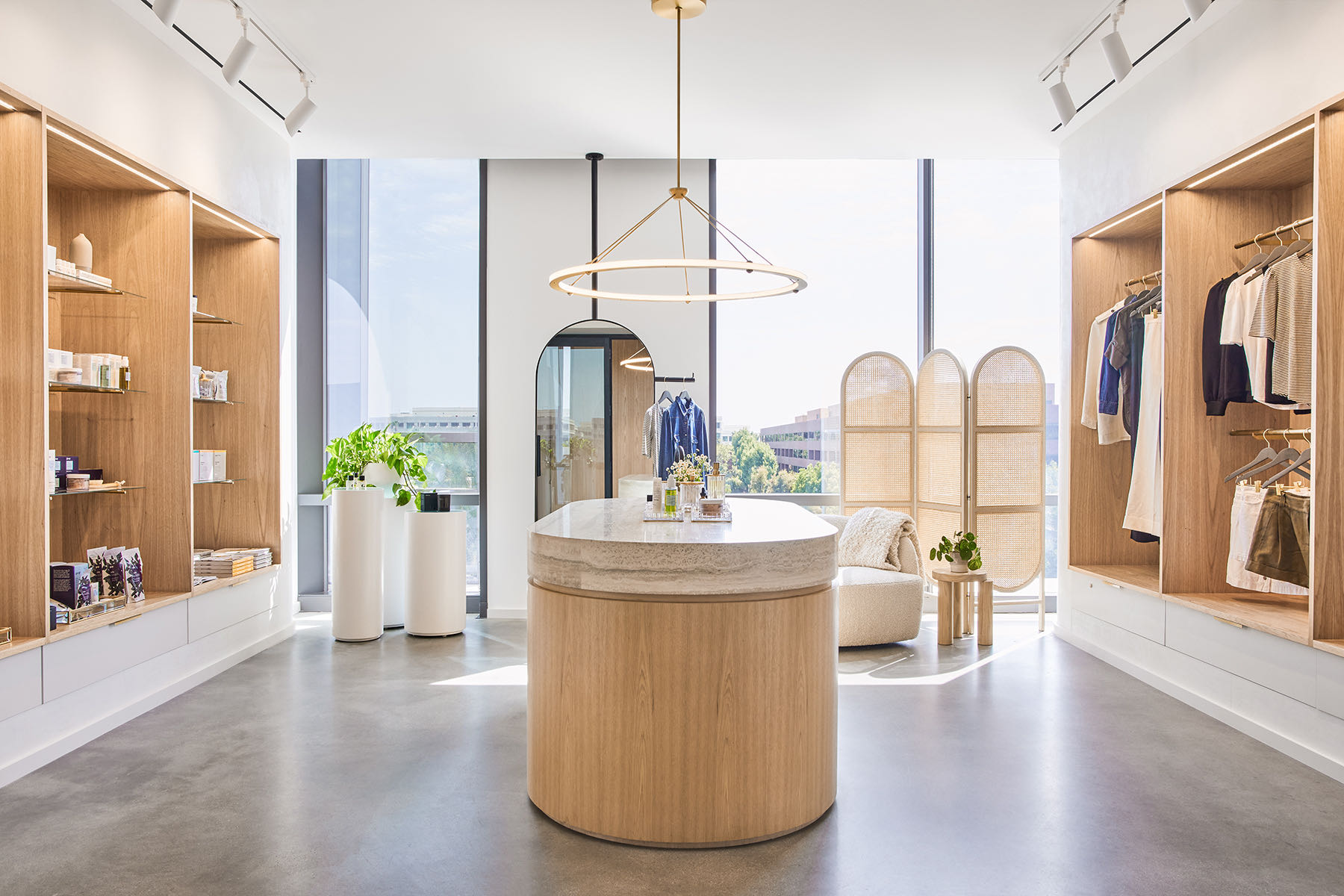 Showroom goop-santa-monica-office-23
