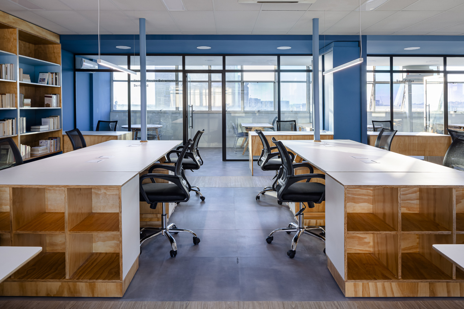 Workstations h-record-rio-office-20