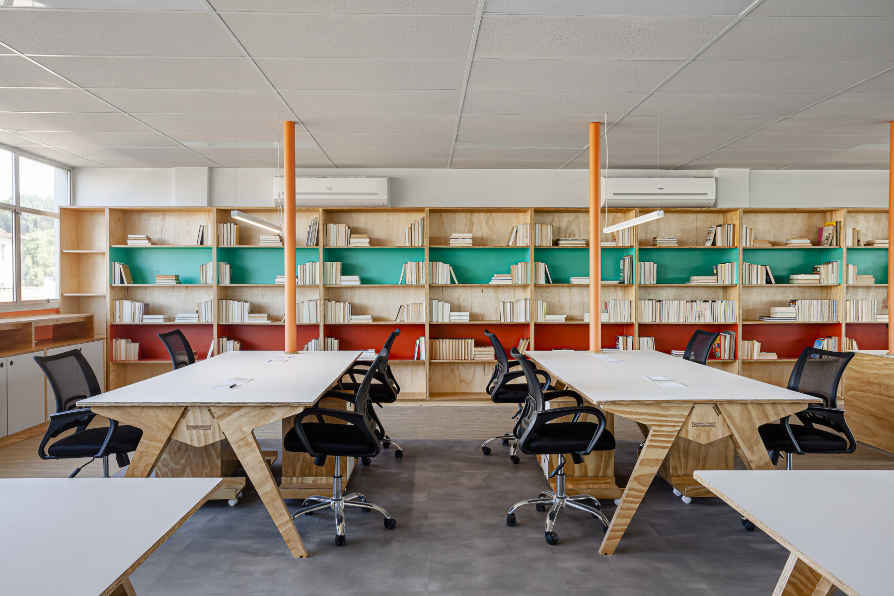 Workstations h-record-rio-office-6