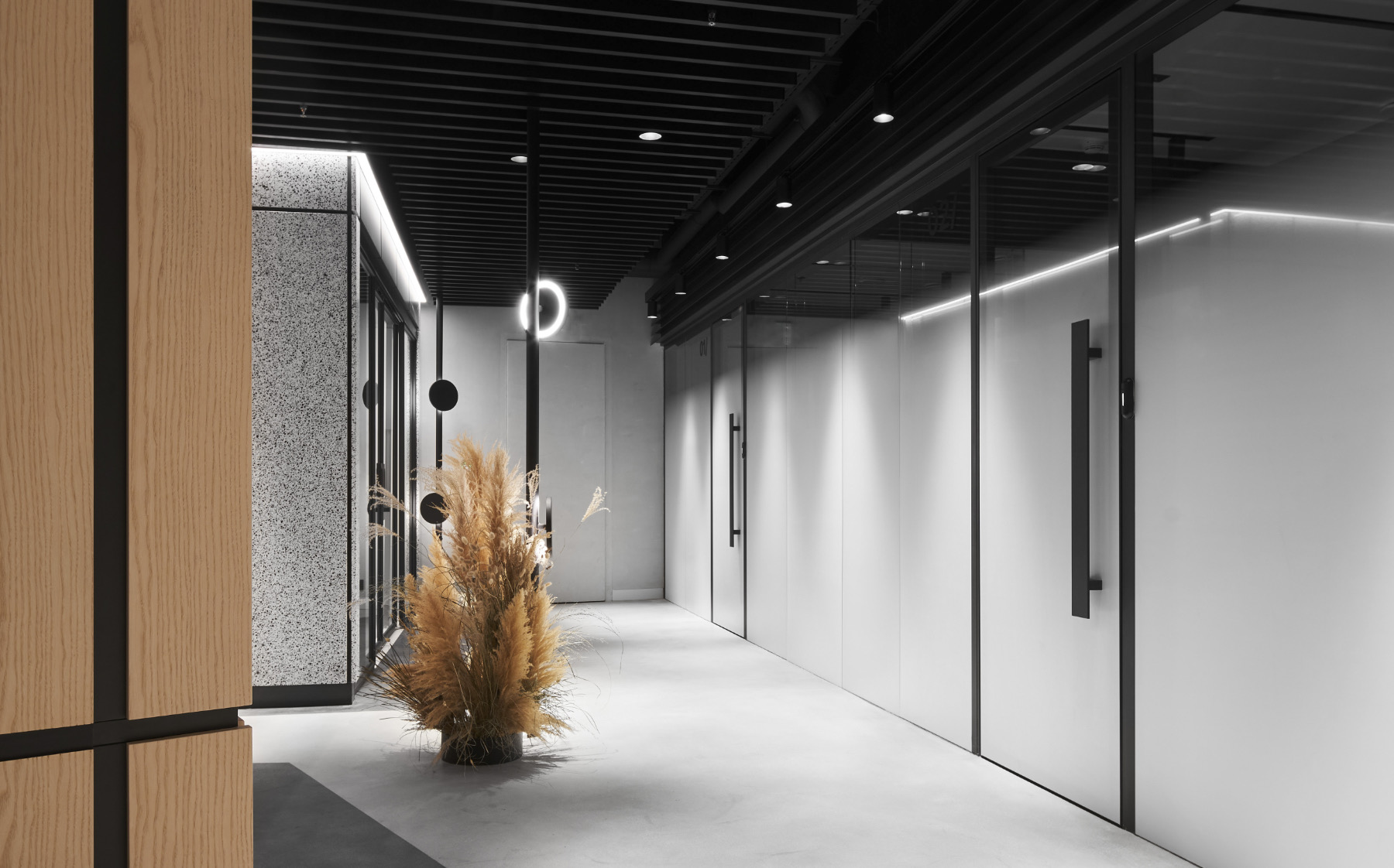 Corridor headway-coworking-space-moscow-19