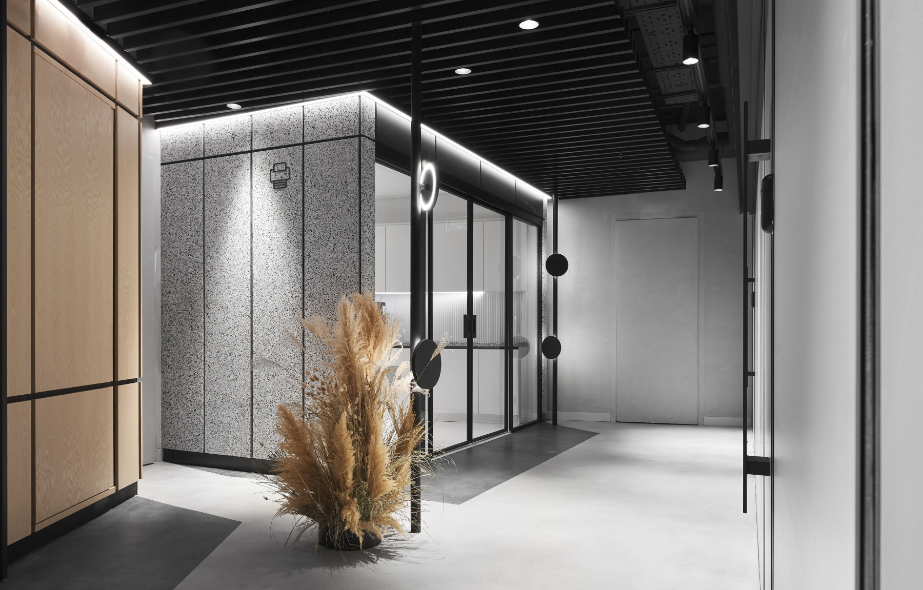 Corridor headway-coworking-space-moscow-20