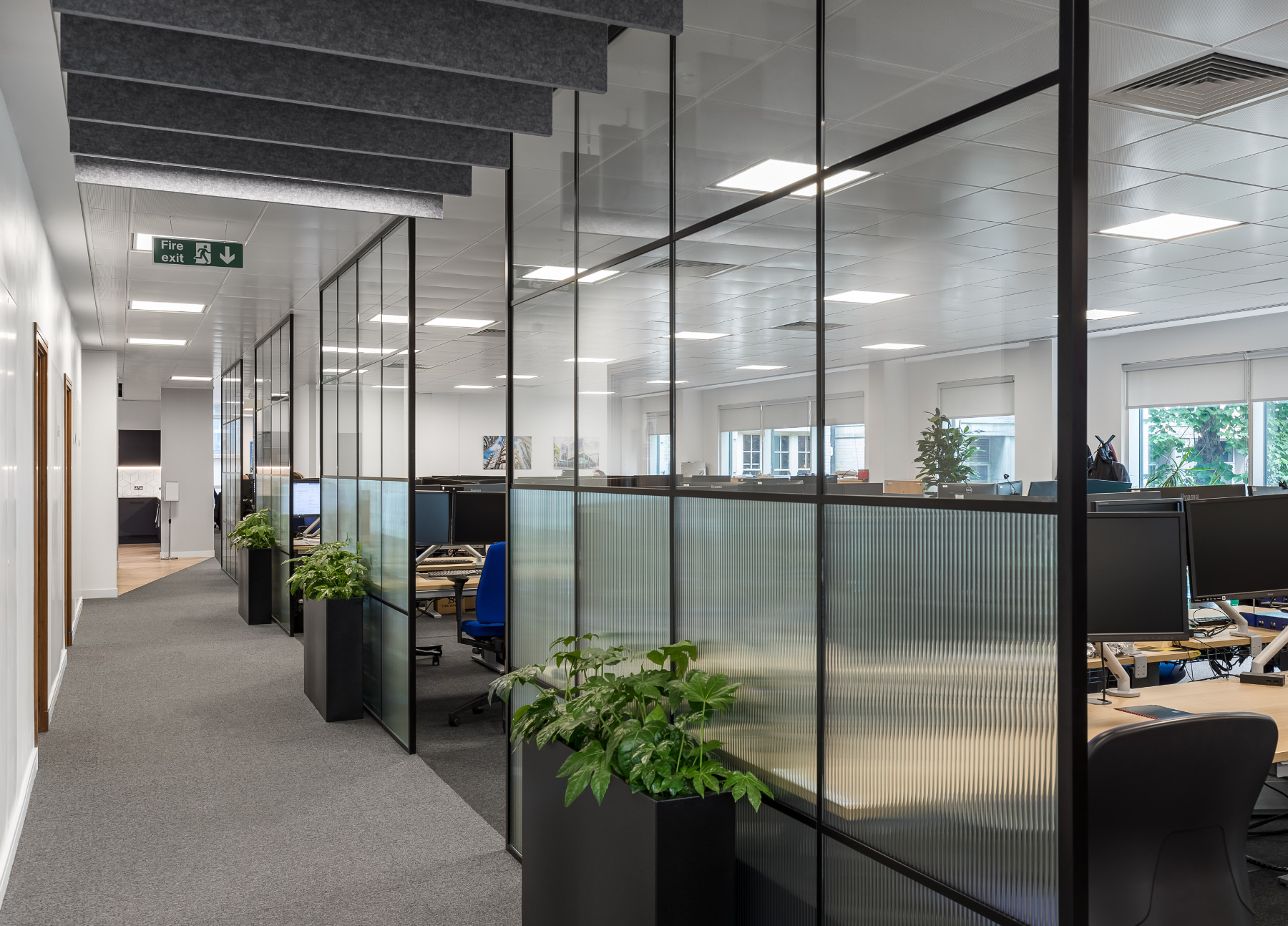 Corridor jaguar-office-london-5