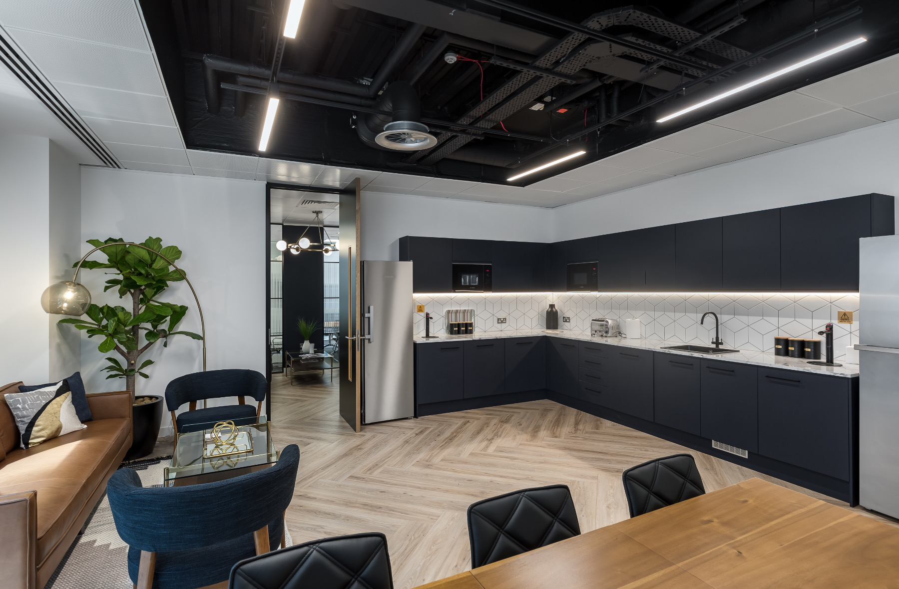 Ktichen jaguar-office-london-9