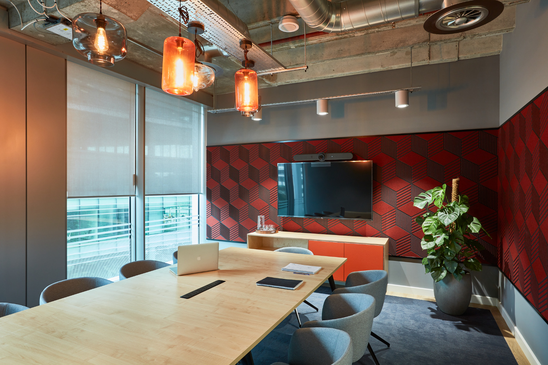 Meeting room ldn-w-office-london-2