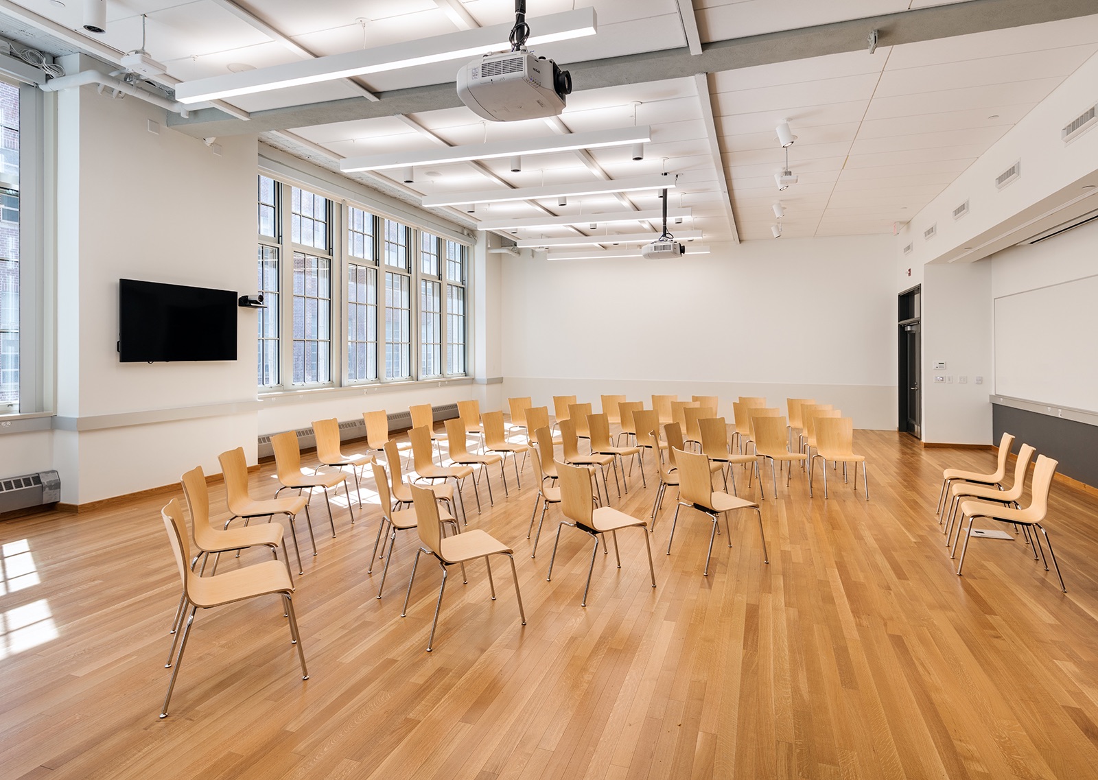 Classroom njit-campus-newark-3