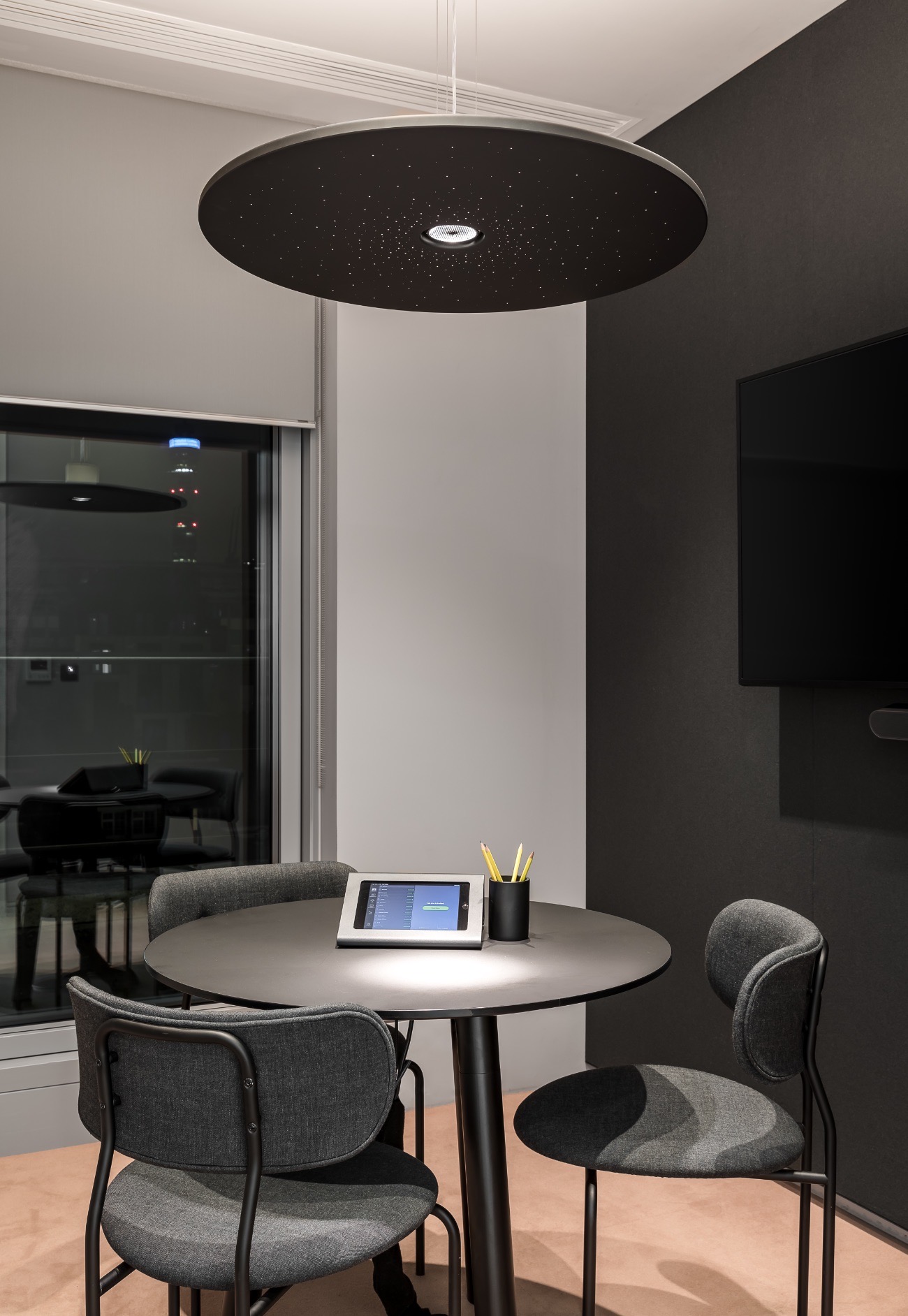 Meeting space real-estate-firm-london-office-11