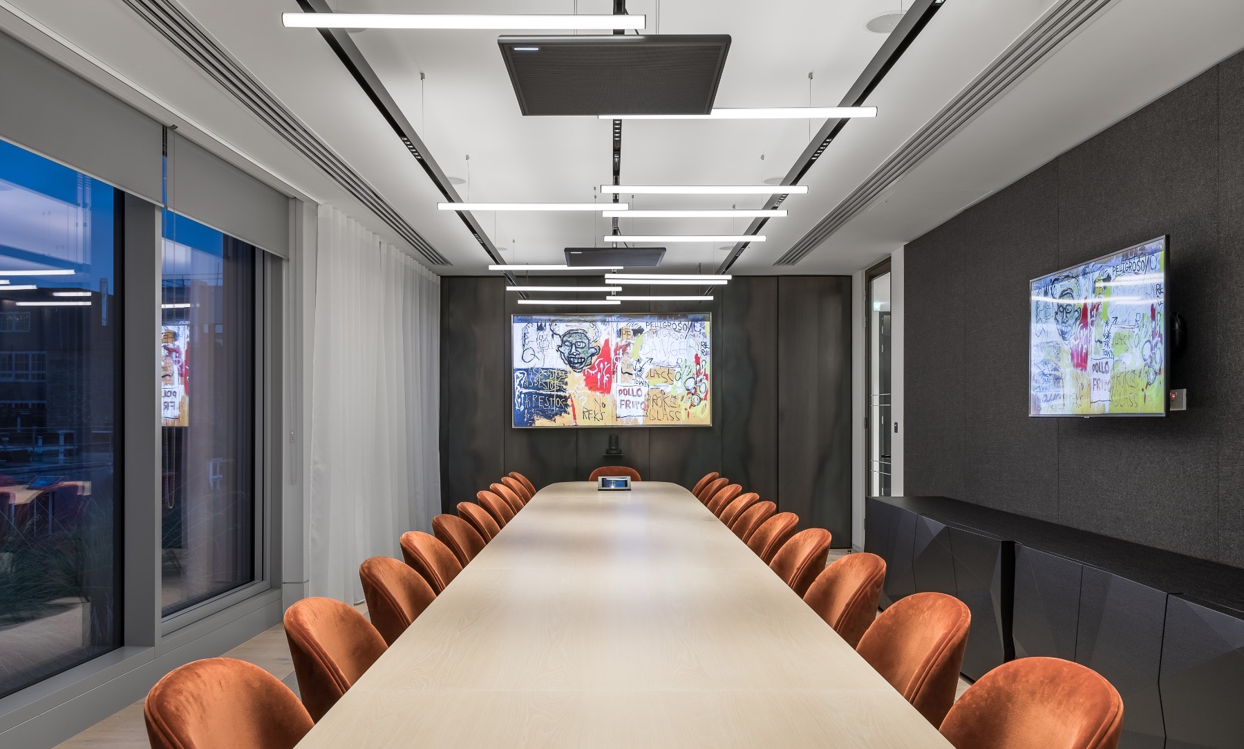 Meeting room real-estate-firm-london-office-5