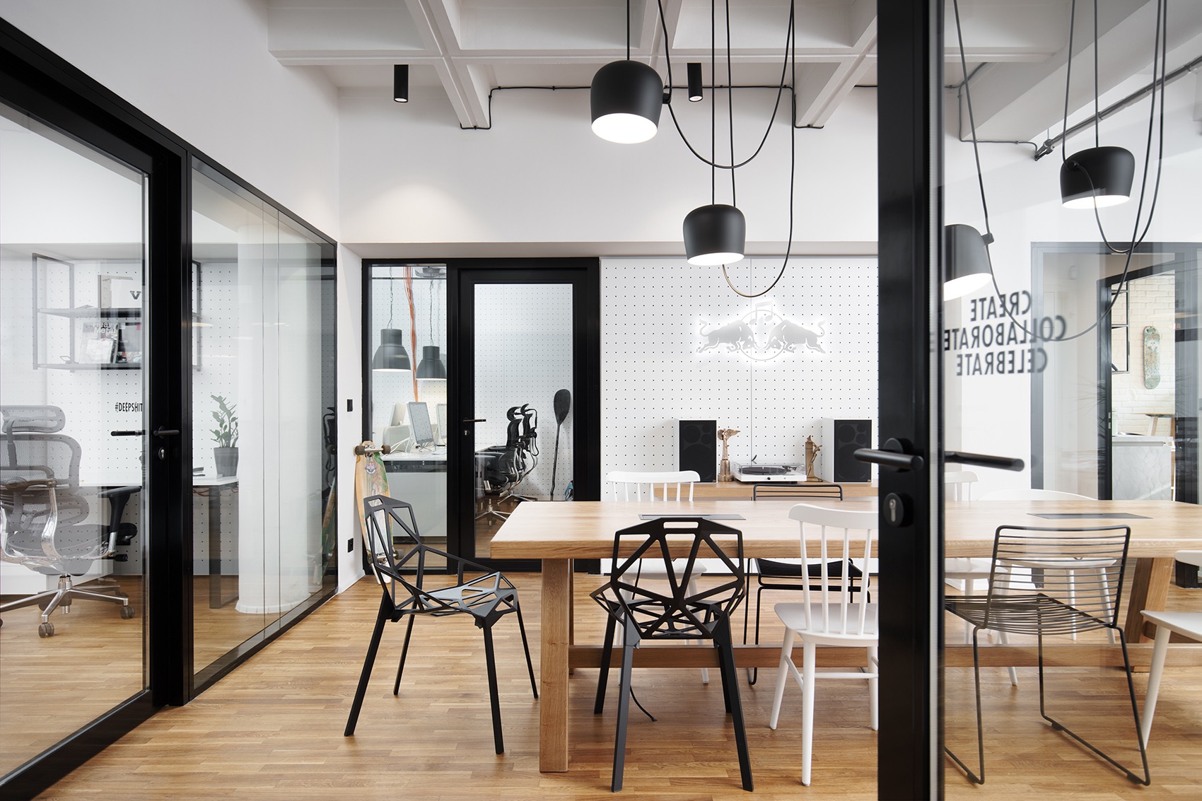 Collaborative space redbull-prague-office-9
