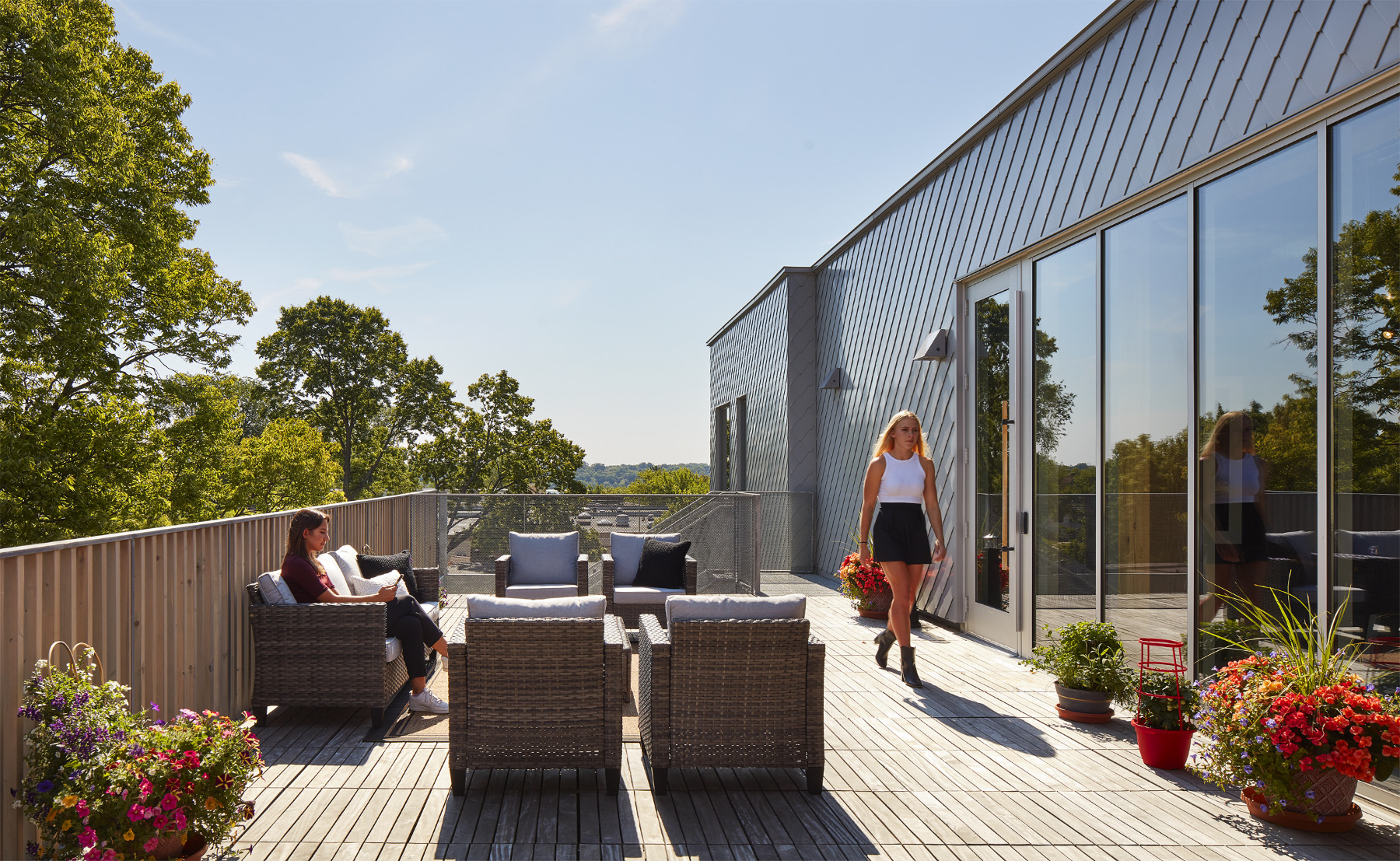 Terrace rise-and-shine-minneapolis-office-9