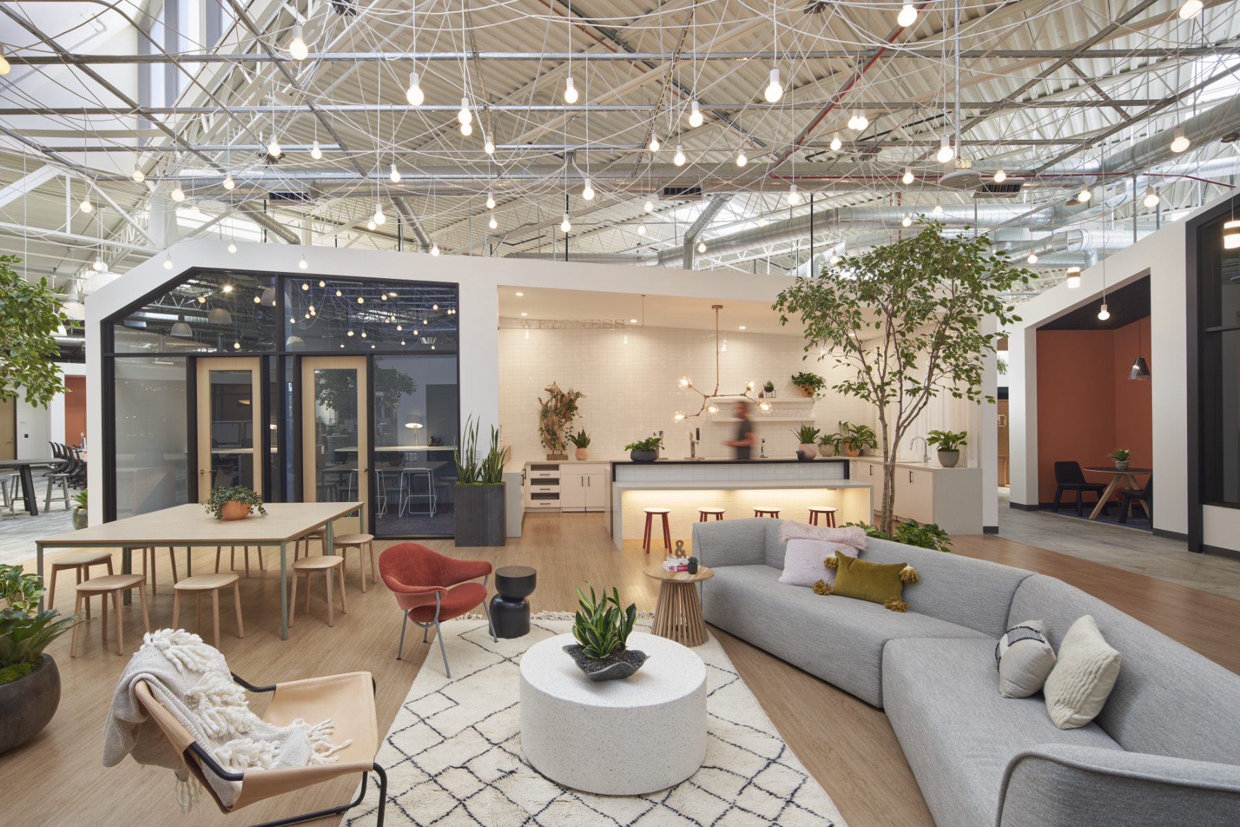 Café / Communal space saatchi-and-saatchi-la-office-7