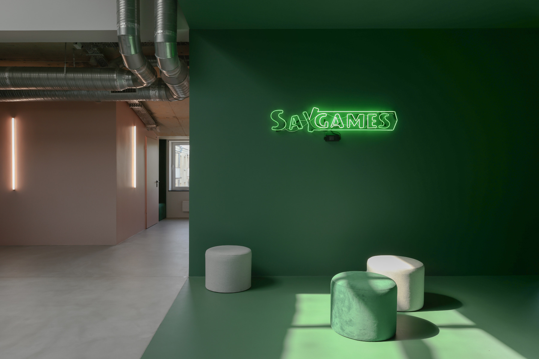 Lobby say-games-minsk-office-12