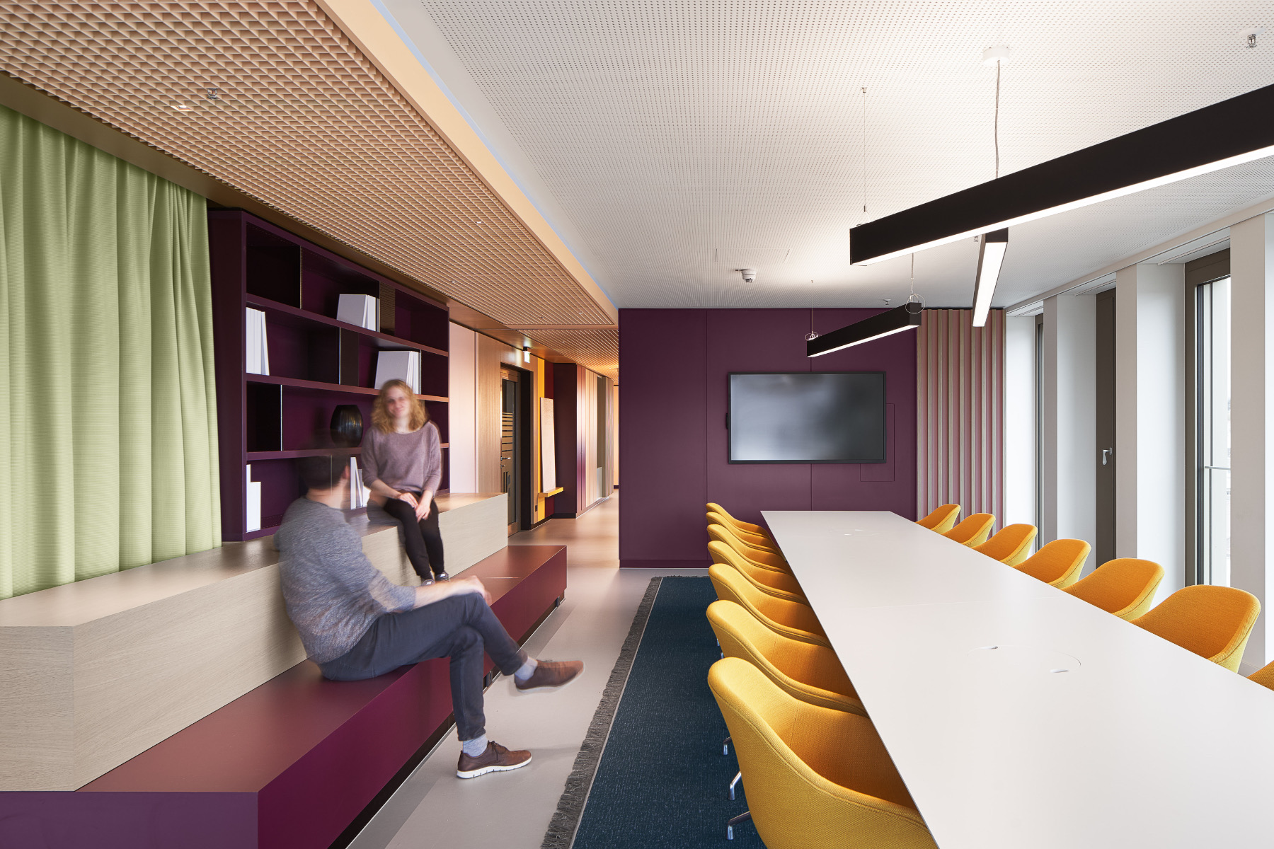 Meeting room schoeller-si-office-13