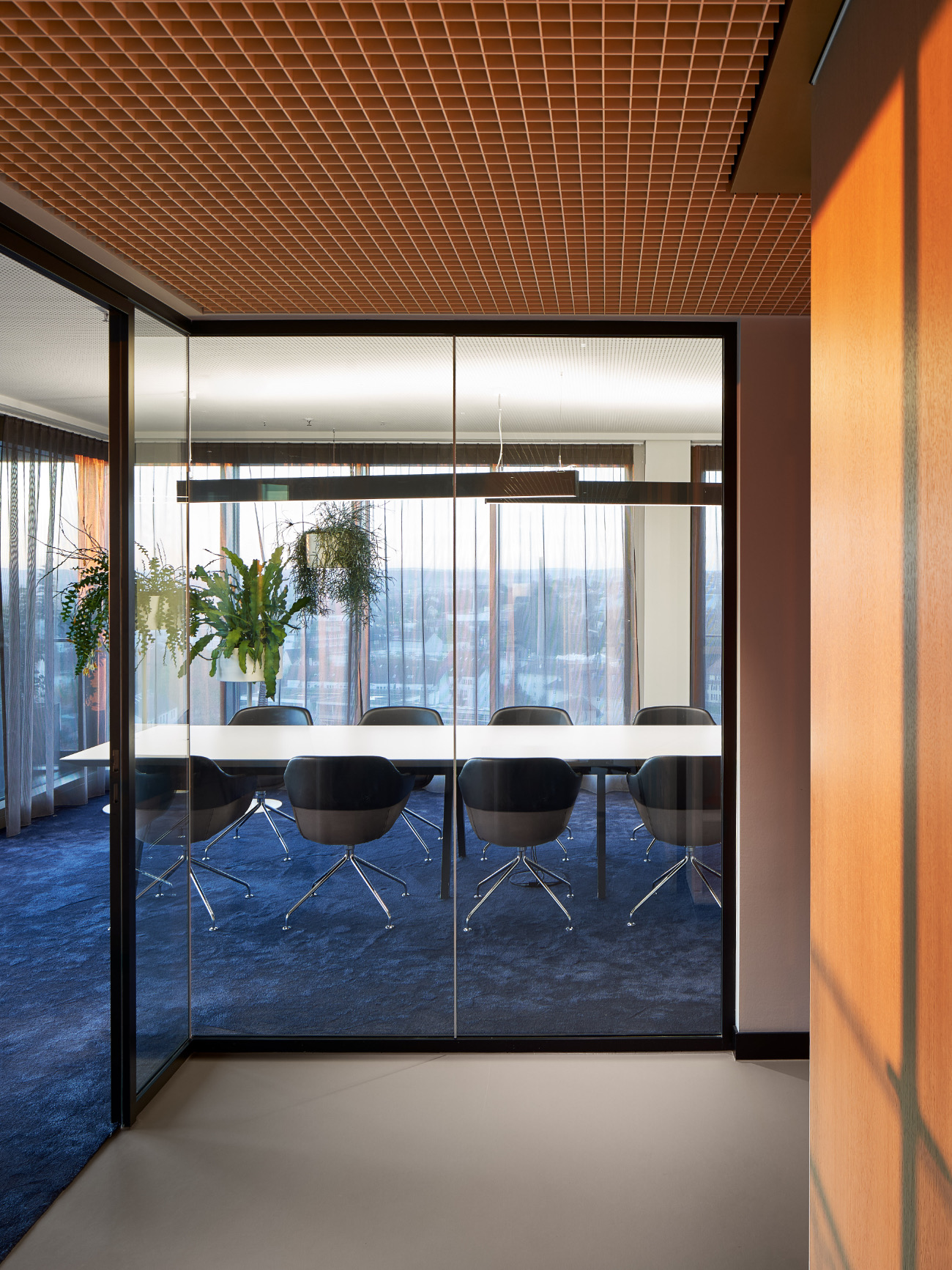 Meeting room schoeller-si-office-15