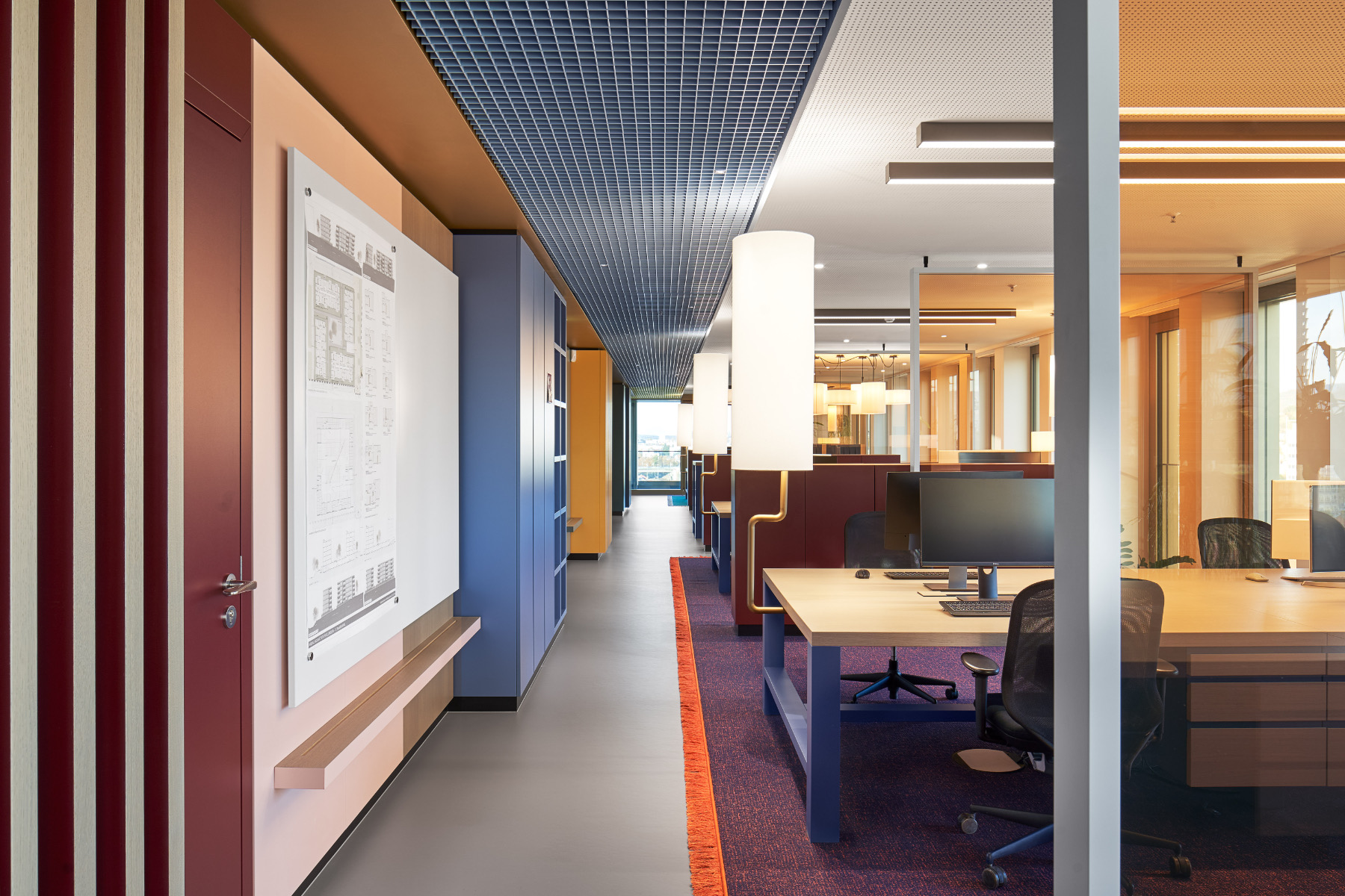 Open-plan workspace schoeller-si-office-3