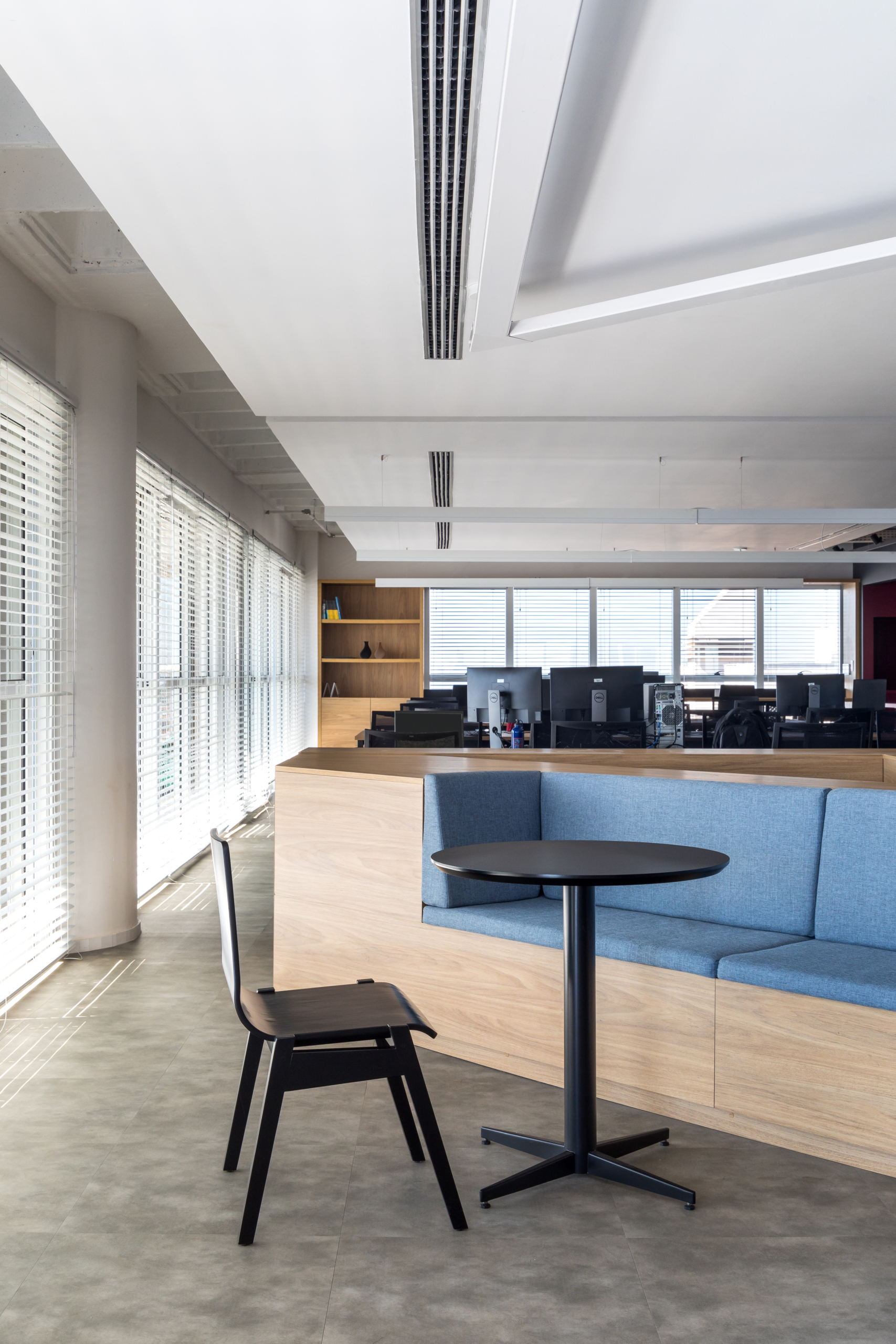 Breakout space senai-pr-office-15