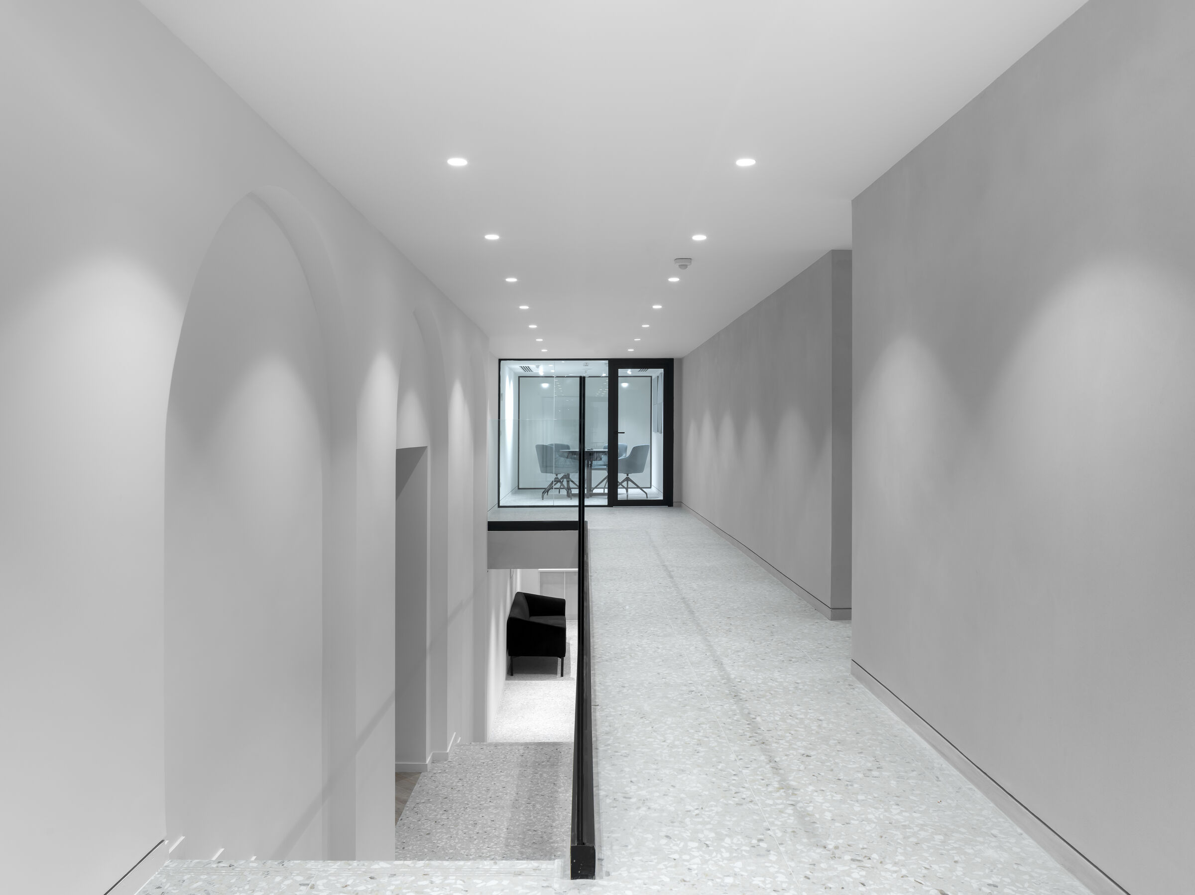 Corridor space-1-office-moscow-12