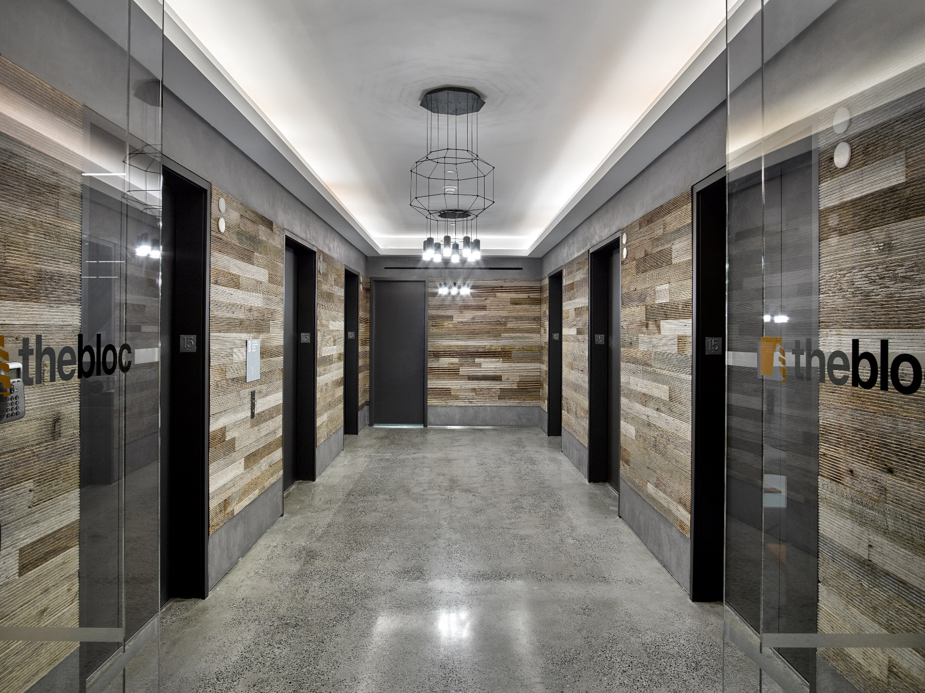 Elevator lobby the-bloc-office-7