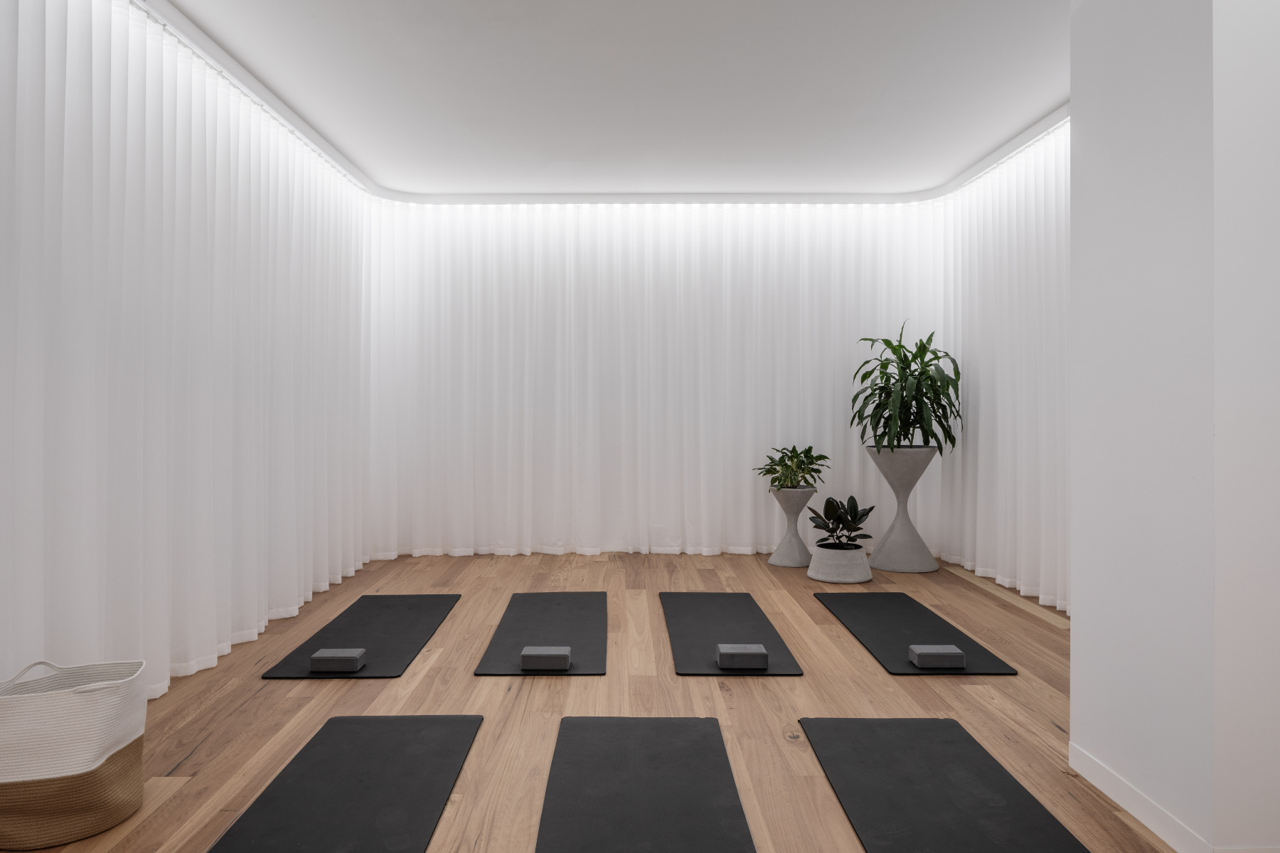 Yoga room the-commons-south-yara-coworking-13