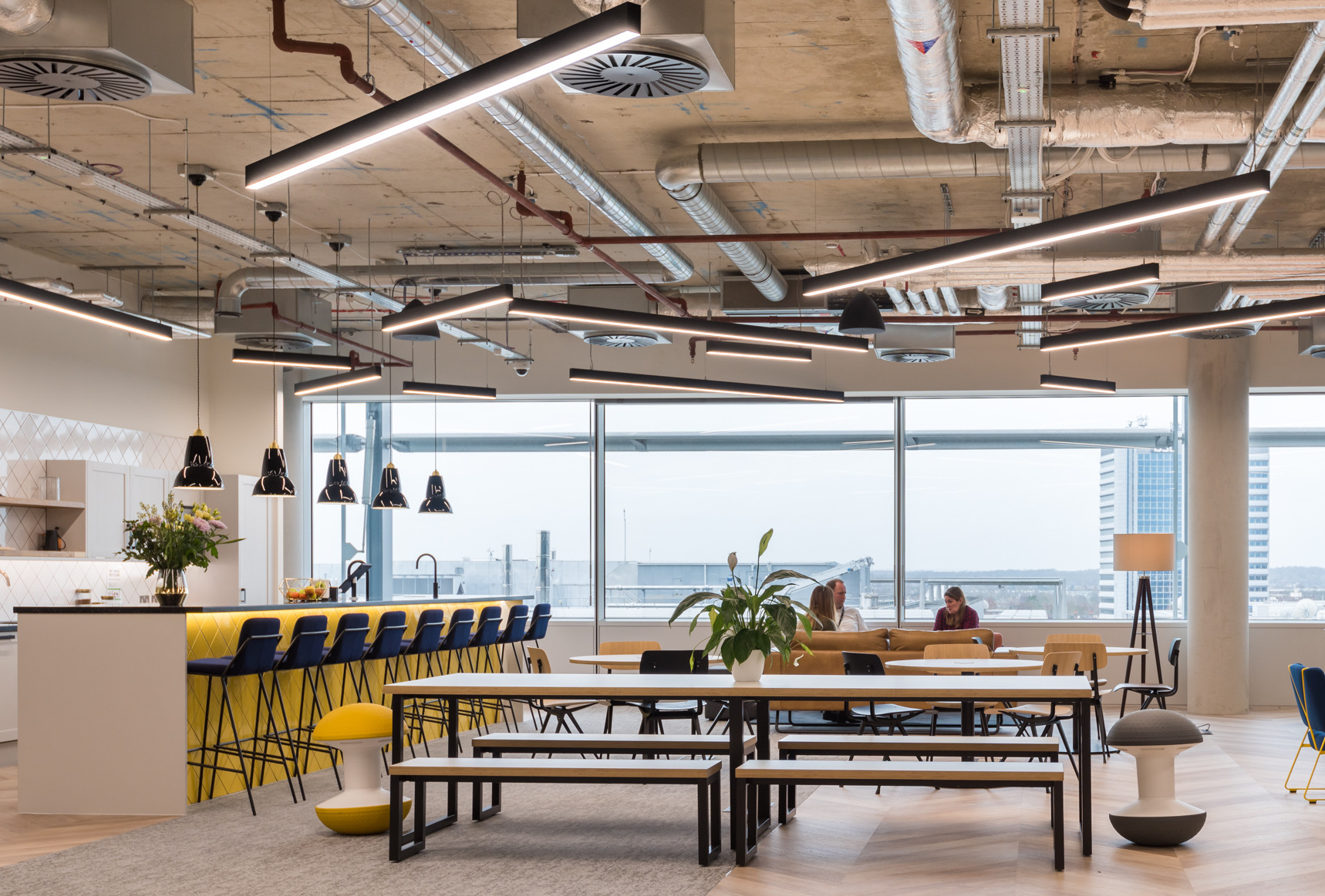 Communal space venture-x-london-coworking-space-11