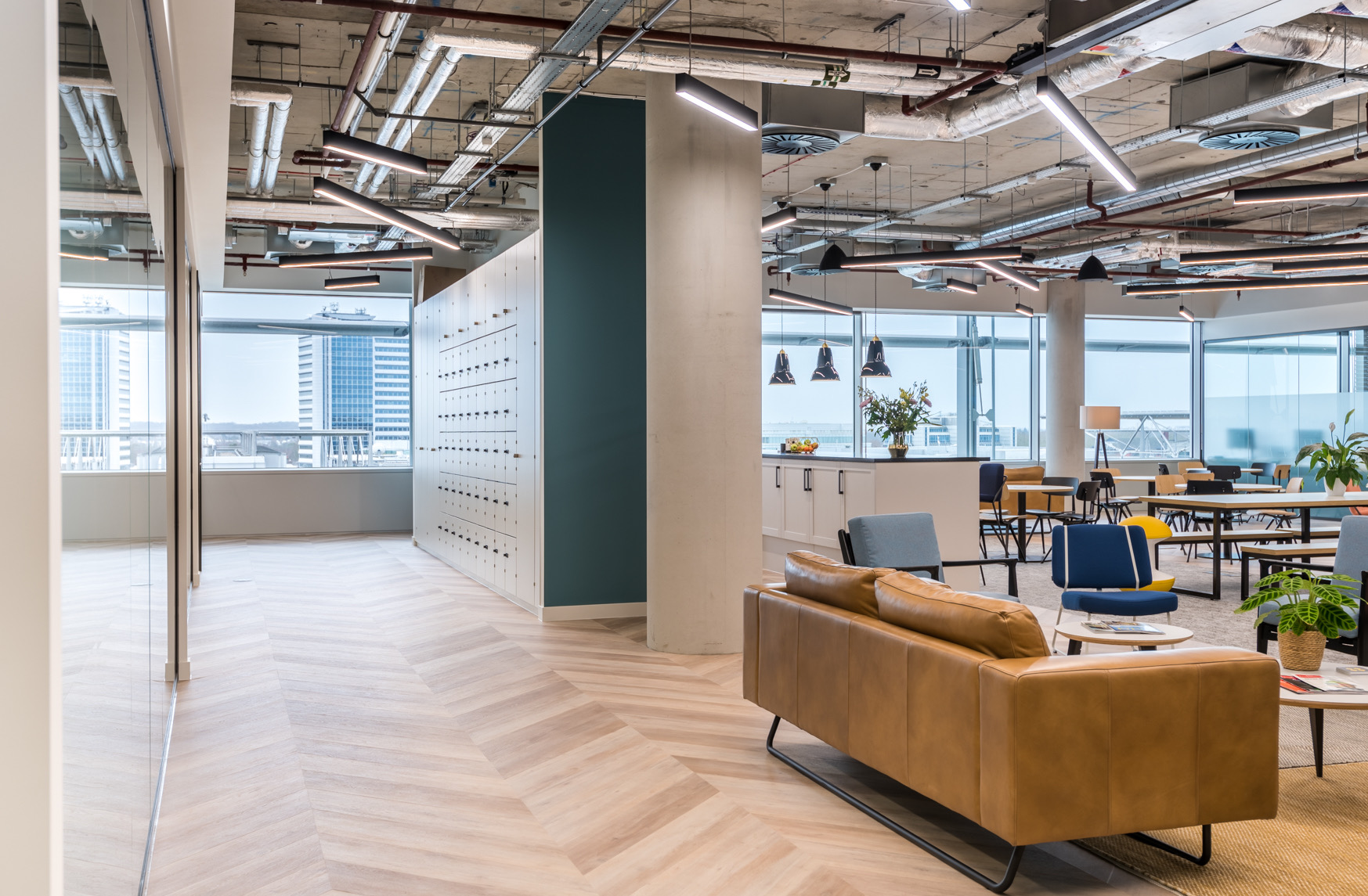 Corridor venture-x-london-coworking-space-6