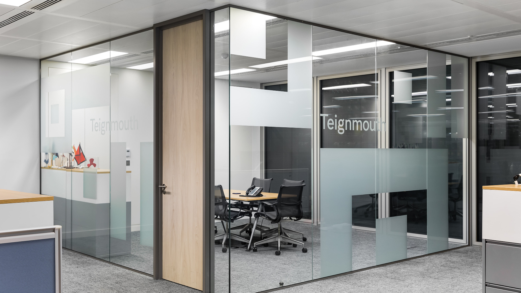 Meeting room west-of-england-office-4