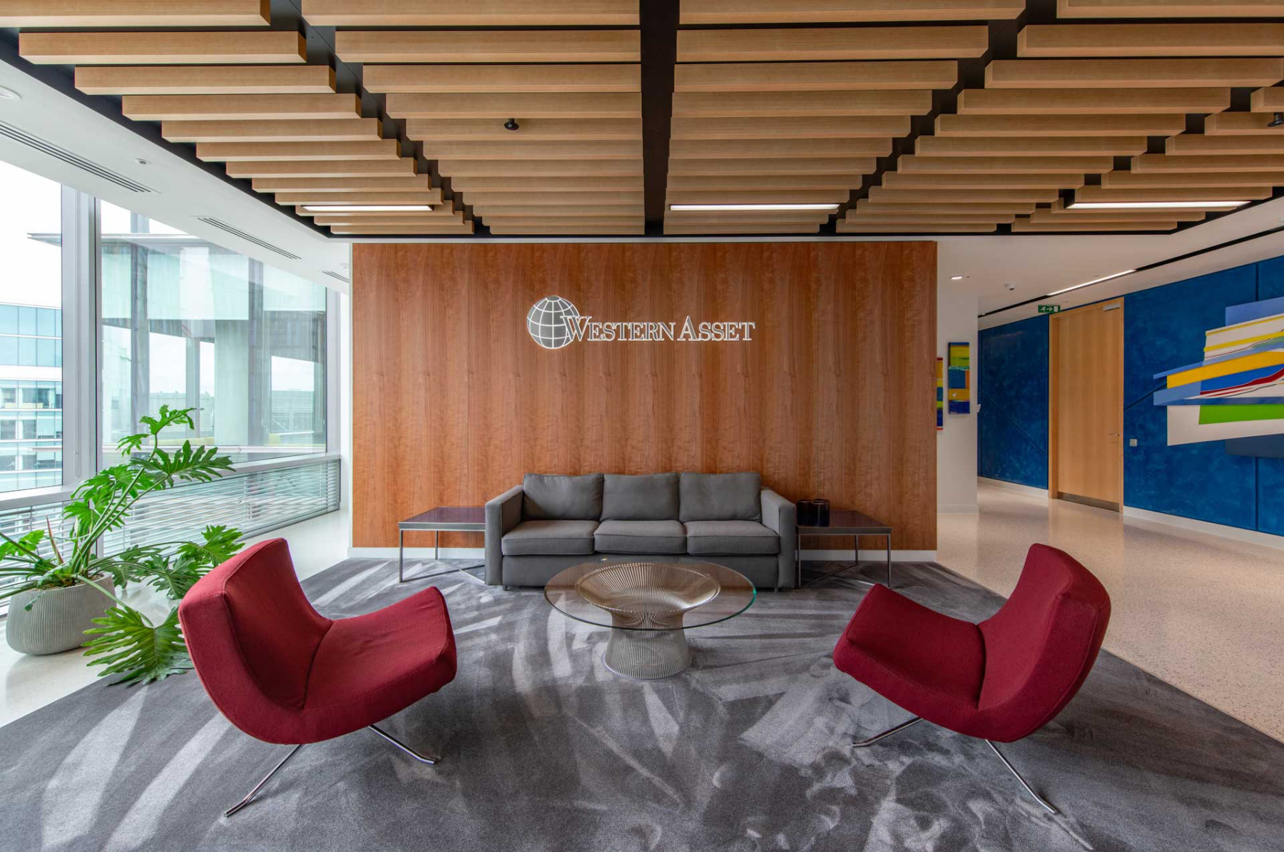 Lobby western-asset-office-2