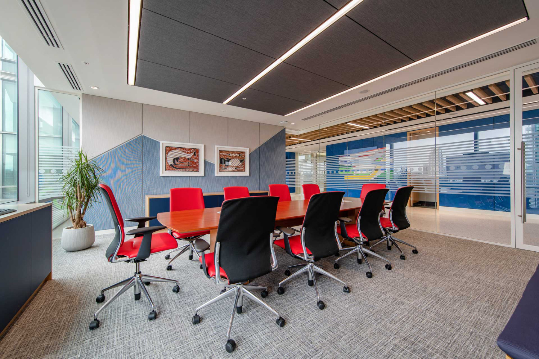 Meeting room western-asset-office-6